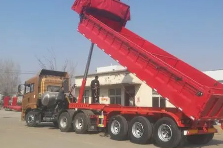 新疆高速公路24小时拖车热线,轮胎充气